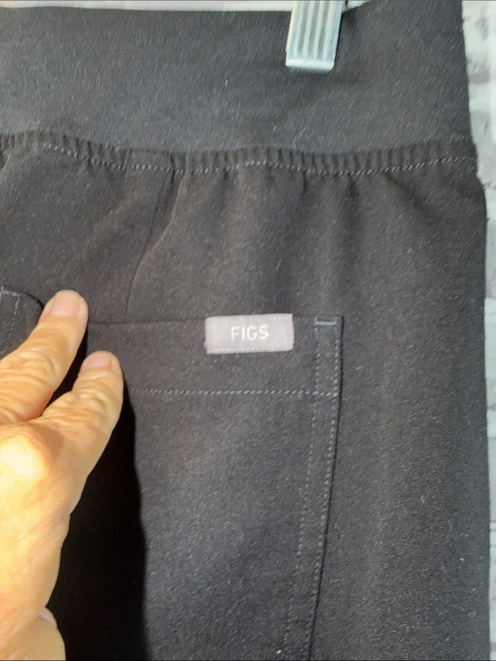 Figs Men's Black Straight-Leg Jogger Pants